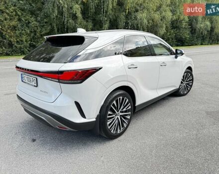 Лексус РХ 2023 в Трускавце на Automoto.ua Белый Лексус РХ, объемом двигателя 2.4 л и пробегом 66 тыс. км за 64800 $, фото 8 на Automoto.ua