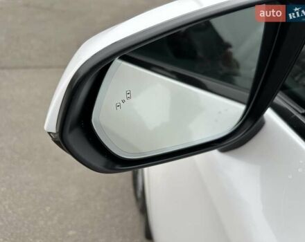 Білий Лексус РХ, об'ємом двигуна 2.5 л та пробігом 29 тис. км за 74500 $, фото 35 на Automoto.ua