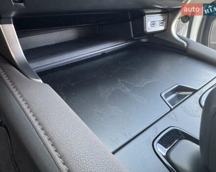 Белый Лексус РХ, объемом двигателя 2.5 л и пробегом 39 тыс. км за 79000 $, фото 39 на Automoto.ua