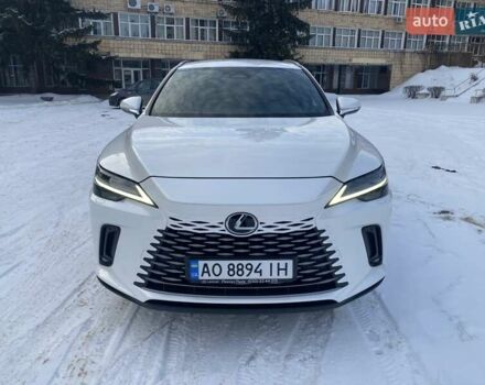 Белый Лексус РХ, объемом двигателя 2.4 л и пробегом 17 тыс. км за 66500 $, фото 1 на Automoto.ua