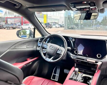 Лексус РХ 2023 в Киеве на Automoto.ua Белый Лексус РХ, объемом двигателя 2.4 л и пробегом 92 тыс. км за 88000 $, фото 17 на Automoto.ua