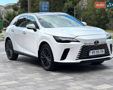 Білий Лексус РХ, об'ємом двигуна 2.4 л та пробігом 6 тис. км за 57500 $, фото 2 на Automoto.ua