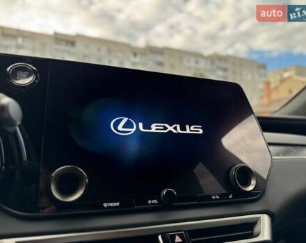 Белый Лексус РХ, объемом двигателя 2.4 л и пробегом 5 тыс. км за 64000 $, фото 20 на Automoto.ua