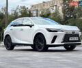 Білий Лексус РХ, об'ємом двигуна 2.4 л та пробігом 6 тис. км за 57500 $, фото 1 на Automoto.ua