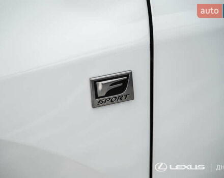 Білий Лексус РХ, об'ємом двигуна 2.4 л та пробігом 43 тис. км за 88000 $, фото 37 на Automoto.ua