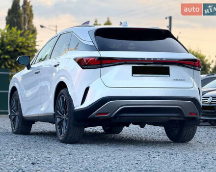 Білий Лексус РХ, об'ємом двигуна 2.4 л та пробігом 5 тис. км за 62000 $, фото 3 на Automoto.ua
