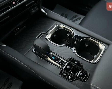 Лексус РХ 2024 в Львове на Automoto.ua Белый Лексус РХ, объемом двигателя 2.5 л и пробегом 1 тыс. км за 66000 $, фото 17 на Automoto.ua