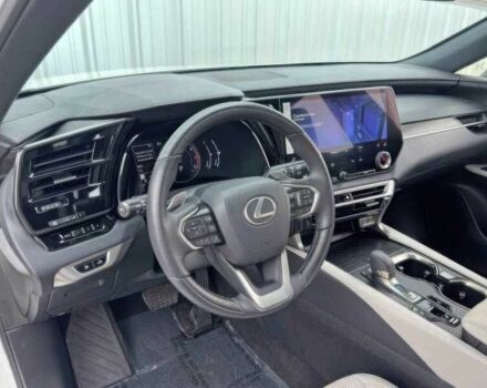 Белый Лексус РХ, объемом двигателя 2.4 л и пробегом 15 тыс. км за 28000 $, фото 11 на Automoto.ua