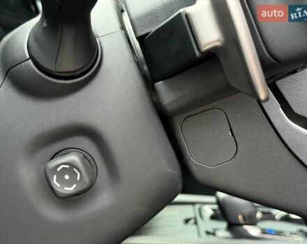 Белый Лексус РХ, объемом двигателя 2.4 л и пробегом 6 тыс. км за 63000 $, фото 27 на Automoto.ua