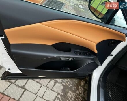 Білий Лексус РХ, об'ємом двигуна 2.5 л та пробігом 11 тис. км за 720 $, фото 16 на Automoto.ua