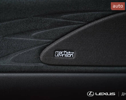 Білий Лексус РХ, об'ємом двигуна 2.4 л та пробігом 43 тис. км за 88000 $, фото 36 на Automoto.ua