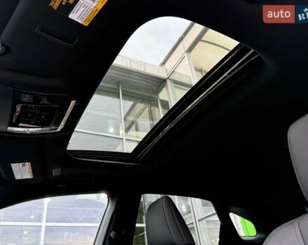 Белый Лексус РХ, объемом двигателя 2.4 л и пробегом 6 тыс. км за 63000 $, фото 33 на Automoto.ua