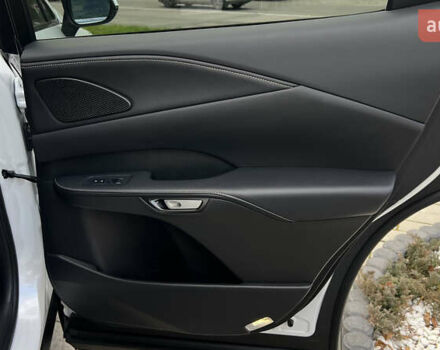 Лексус РХ 2024 в Львове на Automoto.ua Белый Лексус РХ, объемом двигателя 2.5 л и пробегом 1 тыс. км за 66000 $, фото 45 на Automoto.ua