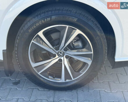 Белый Лексус РХ, объемом двигателя 2.5 л и пробегом 24 тыс. км за 59900 $, фото 7 на Automoto.ua