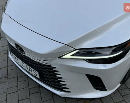 Лексус РХ 2024 в Львове на Automoto.ua Белый Лексус РХ, объемом двигателя 2.5 л и пробегом 1 тыс. км за 66000 $, фото 10 на Automoto.ua