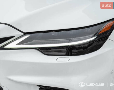 Білий Лексус РХ, об'ємом двигуна 2.4 л та пробігом 43 тис. км за 88000 $, фото 1 на Automoto.ua
