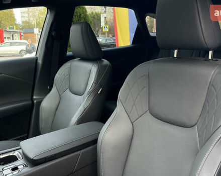 Лексус РХ 2024 в Львове на Automoto.ua Белый Лексус РХ, объемом двигателя 2.5 л и пробегом 1 тыс. км за 66000 $, фото 30 на Automoto.ua