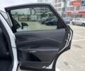 Білий Лексус РХ, об'ємом двигуна 2.5 л та пробігом 30 тис. км за 58490 $, фото 26 на Automoto.ua
