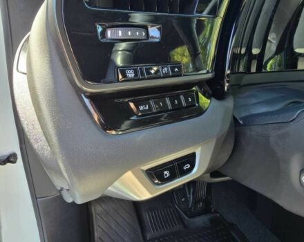 Белый Лексус РХ, объемом двигателя 2.5 л и пробегом 11 тыс. км за 41000 $, фото 11 на Automoto.ua