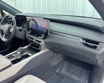 Белый Лексус РХ, объемом двигателя 2.4 л и пробегом 15 тыс. км за 28000 $, фото 12 на Automoto.ua