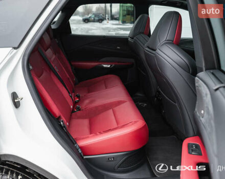 Білий Лексус РХ, об'ємом двигуна 2.4 л та пробігом 43 тис. км за 88000 $, фото 26 на Automoto.ua