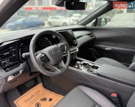 Білий Лексус РХ, об'ємом двигуна 2.5 л та пробігом 30 тис. км за 58490 $, фото 17 на Automoto.ua