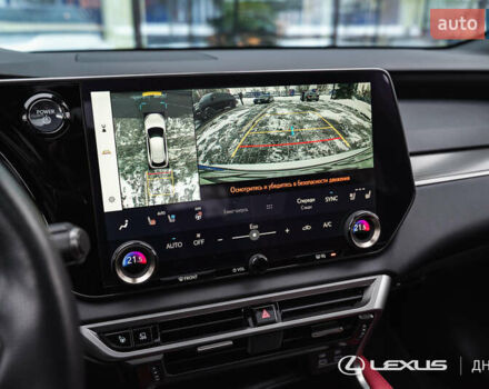 Білий Лексус РХ, об'ємом двигуна 2.4 л та пробігом 43 тис. км за 88000 $, фото 15 на Automoto.ua