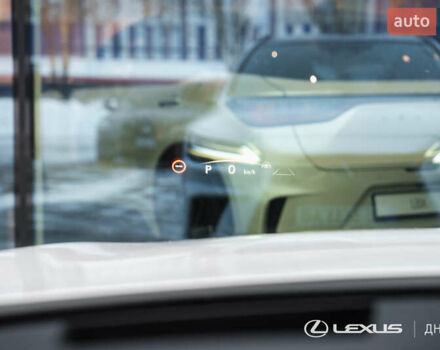 Білий Лексус РХ, об'ємом двигуна 2.4 л та пробігом 43 тис. км за 88000 $, фото 27 на Automoto.ua