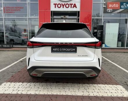Білий Лексус РХ, об'ємом двигуна 2.5 л та пробігом 8 тис. км за 93241 $, фото 6 на Automoto.ua