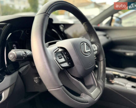 Білий Лексус РХ, об'ємом двигуна 2.4 л та пробігом 6 тис. км за 57500 $, фото 26 на Automoto.ua