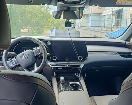 Білий Лексус РХ, об'ємом двигуна 2.4 л та пробігом 11 тис. км за 76000 $, фото 7 на Automoto.ua