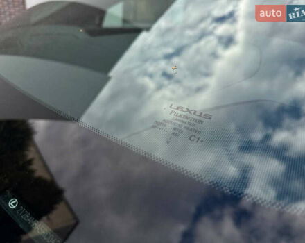 Білий Лексус РХ, об'ємом двигуна 2.4 л та пробігом 6 тис. км за 57500 $, фото 35 на Automoto.ua