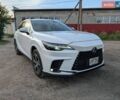 Белый Лексус РХ, объемом двигателя 2.5 л и пробегом 44 тыс. км за 68750 $, фото 1 на Automoto.ua