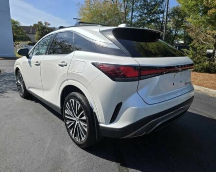 Білий Лексус РХ, об'ємом двигуна 2.5 л та пробігом 11 тис. км за 41000 $, фото 6 на Automoto.ua