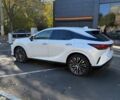 Лексус РХ 2024 в Одессе на Automoto.ua Белый Лексус РХ, объемом двигателя 2.39 л и пробегом 1 тыс. км за 72500 $, фото 1 на Automoto.ua