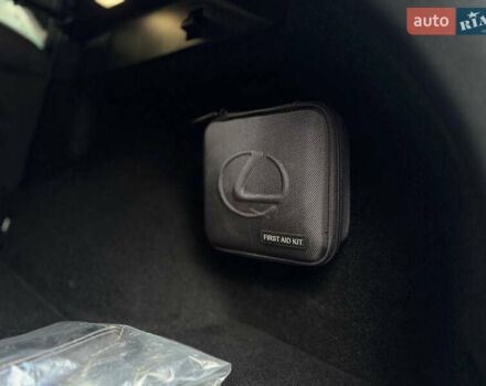 Білий Лексус РХ, об'ємом двигуна 2.4 л та пробігом 6 тис. км за 57500 $, фото 27 на Automoto.ua