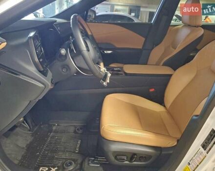 Белый Лексус РХ, объемом двигателя 2.4 л и пробегом 30 тыс. км за 24000 $, фото 6 на Automoto.ua