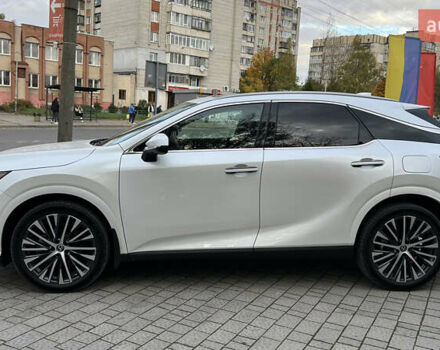 Лексус РХ 2024 в Львове на Automoto.ua Белый Лексус РХ, объемом двигателя 2.5 л и пробегом 1 тыс. км за 66000 $, фото 3 на Automoto.ua