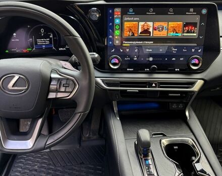 Белый Лексус РХ, объемом двигателя 2.5 л и пробегом 4 тыс. км за 93000 $, фото 8 на Automoto.ua