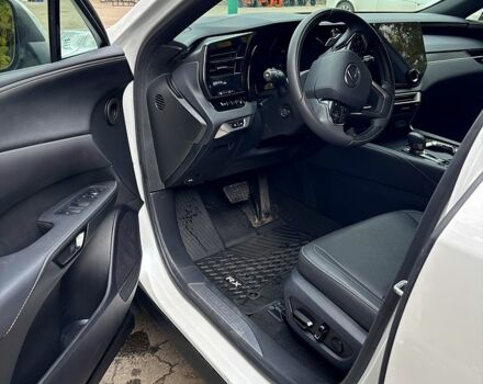 Белый Лексус РХ, объемом двигателя 2.5 л и пробегом 4 тыс. км за 93000 $, фото 9 на Automoto.ua