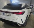 Білий Лексус РХ, об'ємом двигуна 2.4 л та пробігом 7 тис. км за 84000 $, фото 1 на Automoto.ua