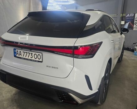 Білий Лексус РХ, об'ємом двигуна 2.4 л та пробігом 7 тис. км за 84000 $, фото 13 на Automoto.ua