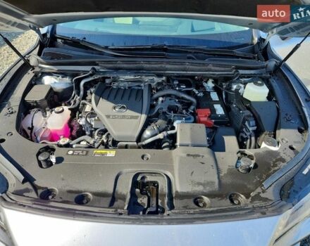 Білий Лексус РХ, об'ємом двигуна 2.4 л та пробігом 4 тис. км за 20000 $, фото 11 на Automoto.ua