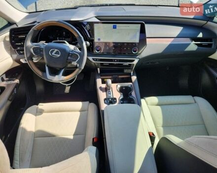 Білий Лексус РХ, об'ємом двигуна 2.4 л та пробігом 4 тис. км за 20000 $, фото 7 на Automoto.ua