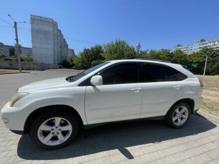 Лексус РХ 2006 в Самборе на Automoto.ua Белый Лексус РХ, объемом двигателя 3.5 л и пробегом 260 тыс. км за 12000 $, фото 1 на Automoto.ua