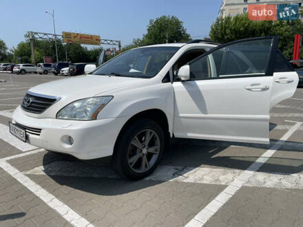 Лексус РХ 2006 в Киеве на Automoto.ua Белый Лексус РХ, объемом двигателя 3.31 л и пробегом 376 тыс. км за 11200 $, фото 1 на Automoto.ua