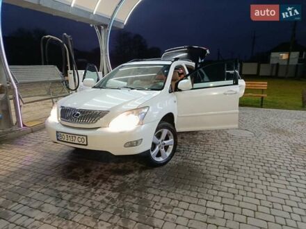 Белый Лексус РХ, объемом двигателя 3.5 л и пробегом 240 тыс. км за 8700 $, фото 1 на Automoto.ua