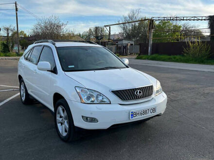 Белый Лексус РХ, объемом двигателя 3.46 л и пробегом 142 тыс. км за 11900 $, фото 1 на Automoto.ua