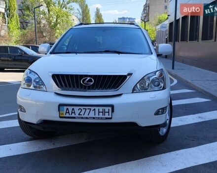 Белый Лексус РХ, объемом двигателя 3.46 л и пробегом 122 тыс. км за 16000 $, фото 1 на Automoto.ua