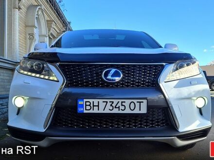 Белый Лексус РХ, объемом двигателя 3.5 л и пробегом 218 тыс. км за 23000 $, фото 1 на Automoto.ua